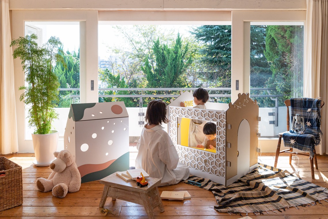 曽川拓哉が撮影した「ダンボールハウスの商品撮影」の写真