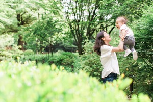 お誕生日の記念写真 | 出張撮影手配ならエミリィ