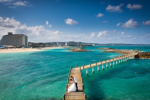 https://ja.famarry.com/articles/Top-6-Beaches-in-Okinawa-for-a-Romantic-Seaside-Photoshoot