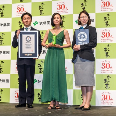 石津祐介が撮影した「記者会見」の写真