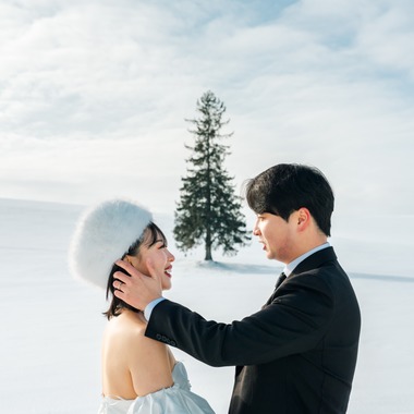 須田桃加が撮影した「美瑛前撮り撮影」のウェディングフォト