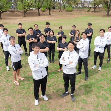 高橋佳五が撮影した「企業宣材写真・会社集合写真」の写真