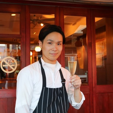 世登理恵が撮影した「飲食店の人物写真」の写真