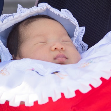 AXiS Photo Service 伊神 菜穂子が出張撮影した「＜家族の記録写真＞公園・海辺・寺社・自宅などお好きな場所で」の家族写真