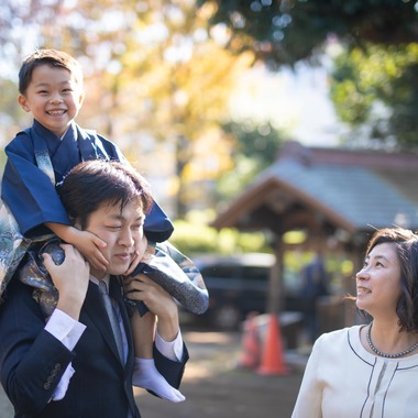 T.Matsumuraが出張撮影した「七五三＠八雲氷川神社」の家族写真