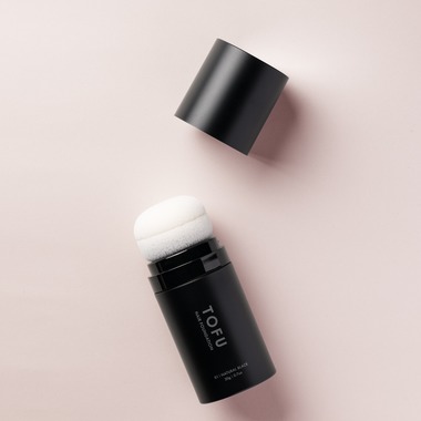 保坂　真弓が撮影した「ヘアファンデーションの商品撮影」の写真