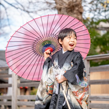 出張カメラマンのY's Officeが出張撮影した「七五三出張撮影」の家族写真