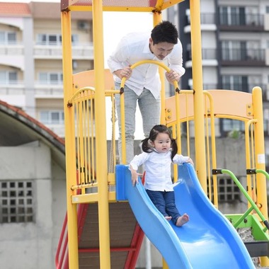 Avenir（山宮 敏明）が撮影した「ビーチで家族写真」の写真