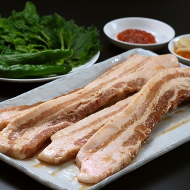 中村將一写真事務所が撮影した「韓国料理店イルボン」の写真