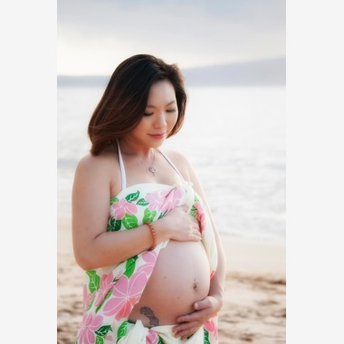 Photo taken by Willow Photo - Maternity Photos