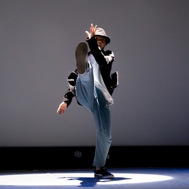 原野 英樹が撮影した「ダンスユニットの発表会」の写真