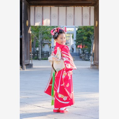 高夏写真店が出張撮影した「七五三の撮影」の家族写真