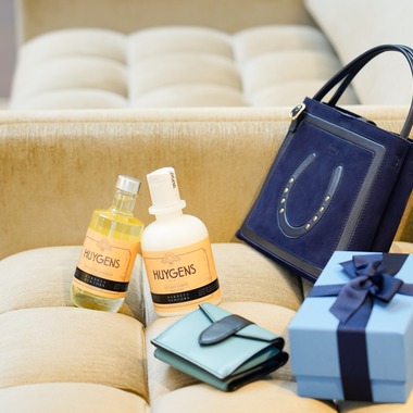 クマが撮影した「商品撮影」の写真