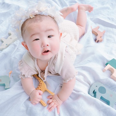 松嵜直斗が出張撮影した「ベビーフォト」の家族写真