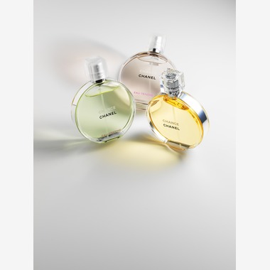 株式会社snowが撮影した「化粧品」の写真