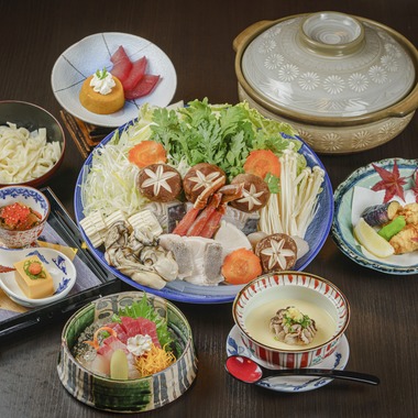 アトリエ　エピカ/清水　一哉が撮影した「料亭　コース料理　広告用」の写真