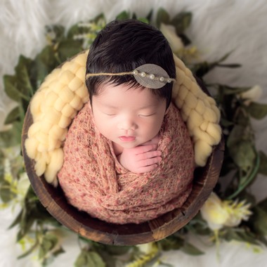 AXiS Photo Servise 藤井靖史が出張撮影した「ニューボーンフォト」の家族写真