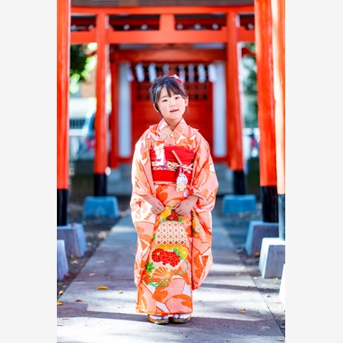 サキヤマ リエが出張撮影した「7歳女の子・ママの着たお着物で七五三＠大國魂神社」の家族写真