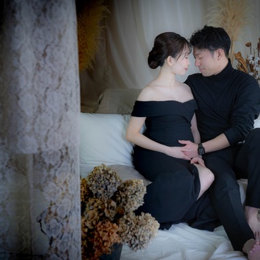 北海道ロケーションフォトウェディング♪が撮影した「マタニティフォト【おうちフォトスタジオ-umurek＝ウムレ】」の写真