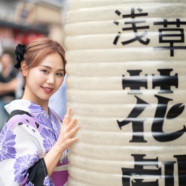 ARUKU PHOTOが撮影した「浅草寺周辺での浴衣撮影」の写真
