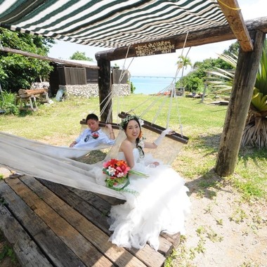 Photo taken by Avenir - Beach Photo wedding