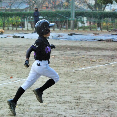 間地大輔が出張撮影した「学童野球」の家族写真