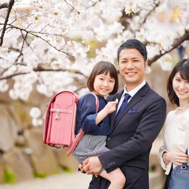 CREATIVE HOUSEが出張撮影した「入学・卒業写真の出張撮影」の家族写真