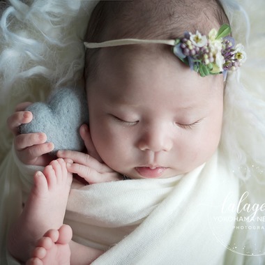 LaLagenic Photoが撮影した「ニューボーンフォト」の写真