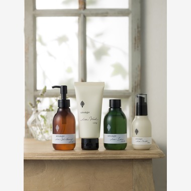 株式会社snowが撮影した「化粧品」の写真