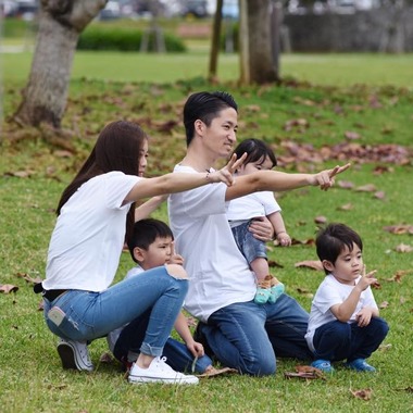 Avenir（山宮 敏明）が撮影した「お祝いの家族写真」の写真