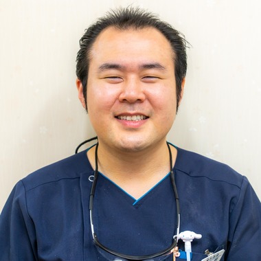 石橋宙大が撮影した「茶畑歯科医院」の写真