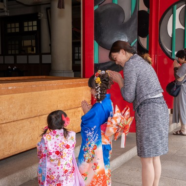 ARUKU PHOTOが撮影した「富岡八幡宮での七五三撮影」の写真