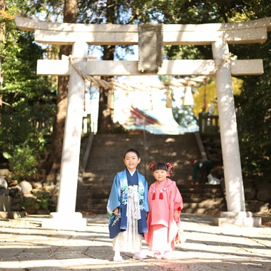 出張撮影HUG TIMEが撮影した「七五三記念撮影＠世田谷八幡宮・東京」の写真