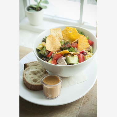 布川航太が撮影した「物撮影(白背景)と料理」の写真