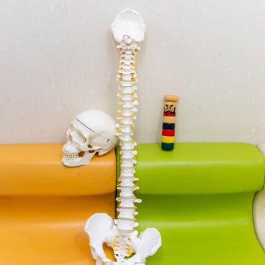 石橋宙大が撮影した「茶畑歯科医院」の写真