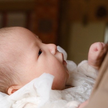 高夏写真店が出張撮影した「お宮参りの撮影」の家族写真