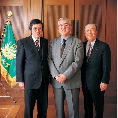 村田わかな広告写真が撮影した「専修大学・周年記念冊子用撮影」の写真