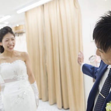 24to Produceが撮影した「東京駅ナイトフォト」のウェディングフォト