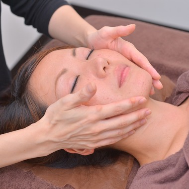 OUTDOOR STUDIOが撮影した「整骨院／サロン撮影」の写真