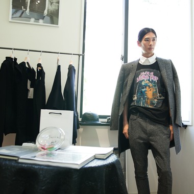 小浜守也が撮影した「インタビュー＆ポートレイト」の写真