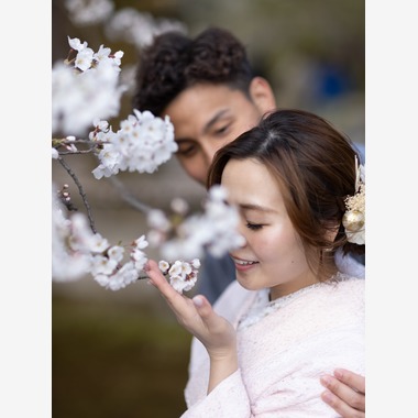 アート工房が撮影した「兼六園着物散策カップル」の写真