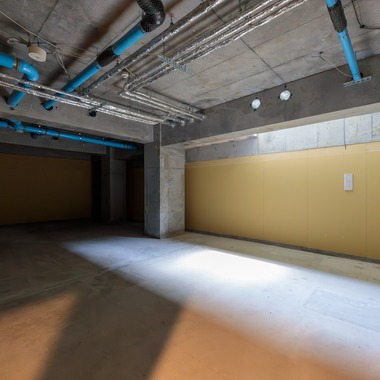 中村一人が撮影した「新築竣工写真；テナントビル（賃貸住戸あり）」の写真