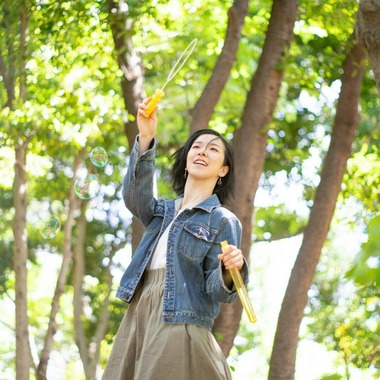 汐音が撮影した「春の公園でプロフィール写真」の写真