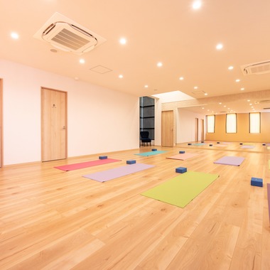 Grassvalley.incが撮影した「ヨガスタジオ撮影」の写真