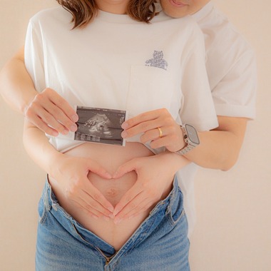 鈴木美咲が撮影した「ご自宅でマタニティフォト撮影」の写真