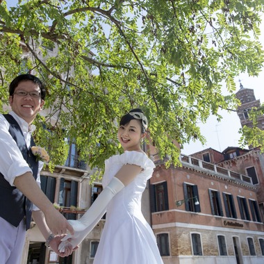 アジェンツィア・フォトグラフィカ・ミケランジェロが撮影した「フィレンツェ」のウェディングフォト