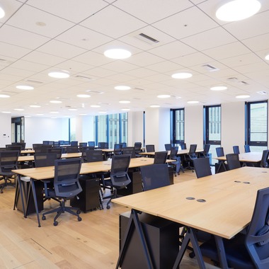 溝口拓が撮影した「WEWORK様」の写真