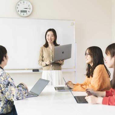 柿元写真事務所が撮影した「企業店舗のwebサイト・採用サイト」の写真