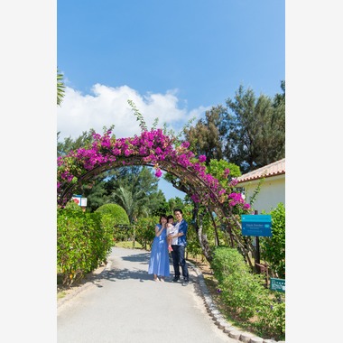 石垣島メモリアルフォトが撮影した「春の石垣島で家族写真」の写真