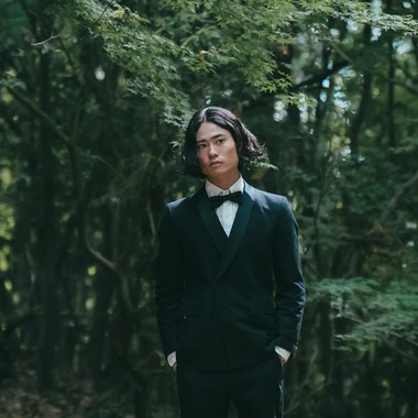 岩水悠が撮影した「ウェディング前撮り」の写真